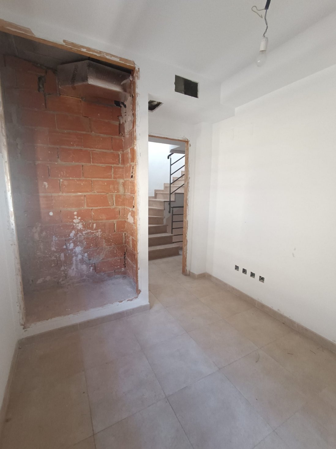 Casa Adosada en venta en Sagunto, Valencia