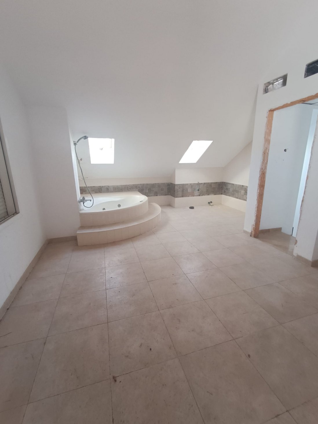 Casa Adosada en venta en Sagunto, Valencia