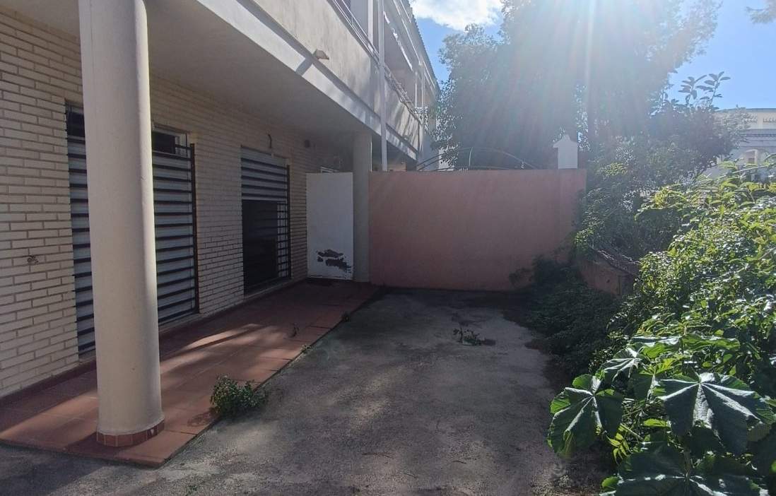 Casa Adosada en venta en Sagunto, Valencia