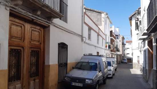 Unifamiliar Adosada en venta  en Calle Larga Bicorp Valencia