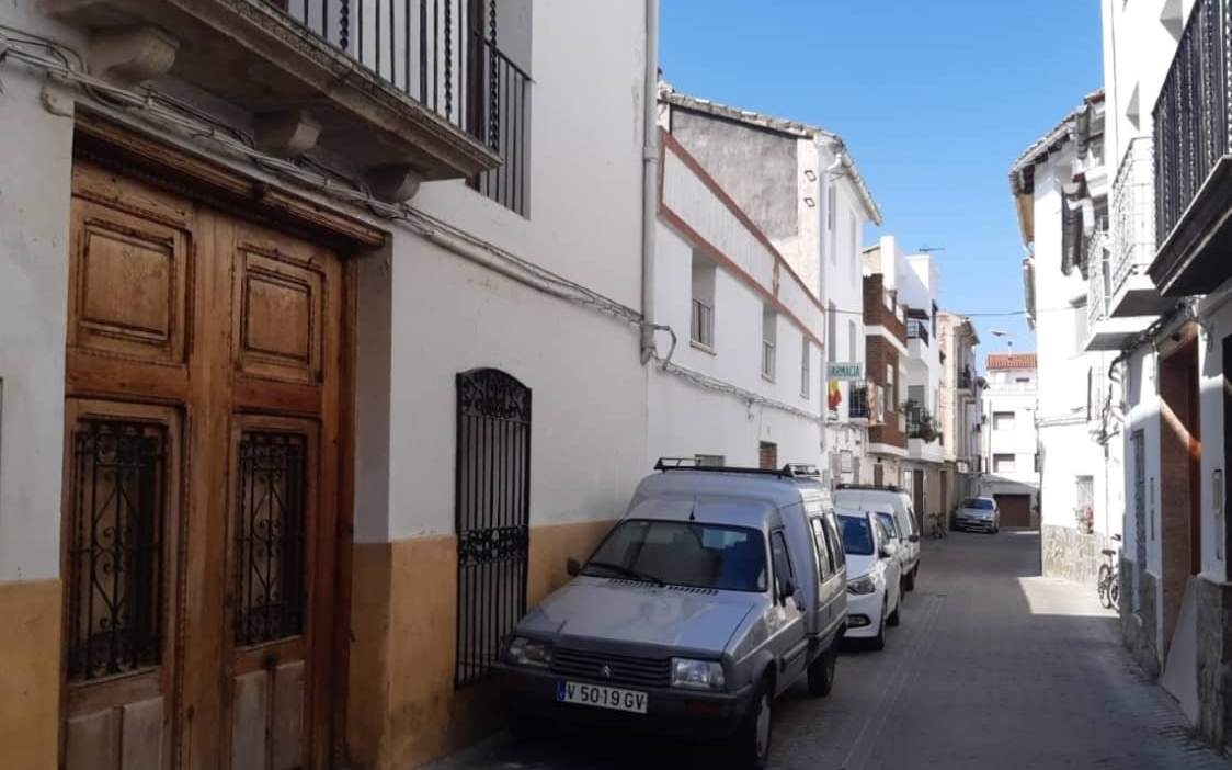 Unifamiliar Adosada en venta  en Calle Larga Bicorp Valencia