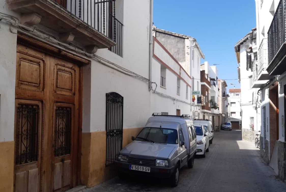 Unifamiliar Adosada en venta  en Calle Larga Bicorp Valencia
