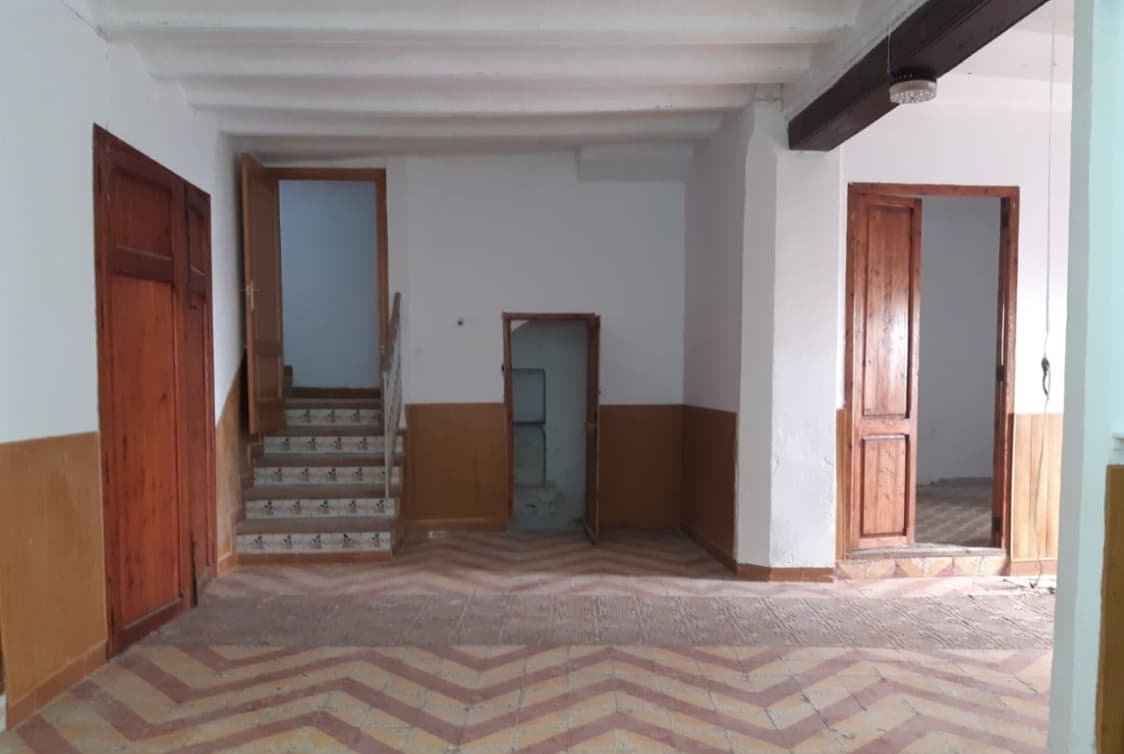 Unifamiliar Adosada en venta  en Calle Larga Bicorp Valencia