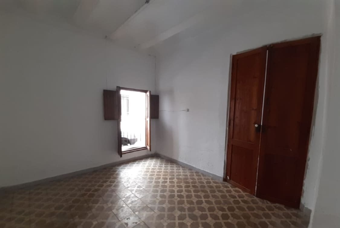 Unifamiliar Adosada en venta  en Calle Larga Bicorp Valencia