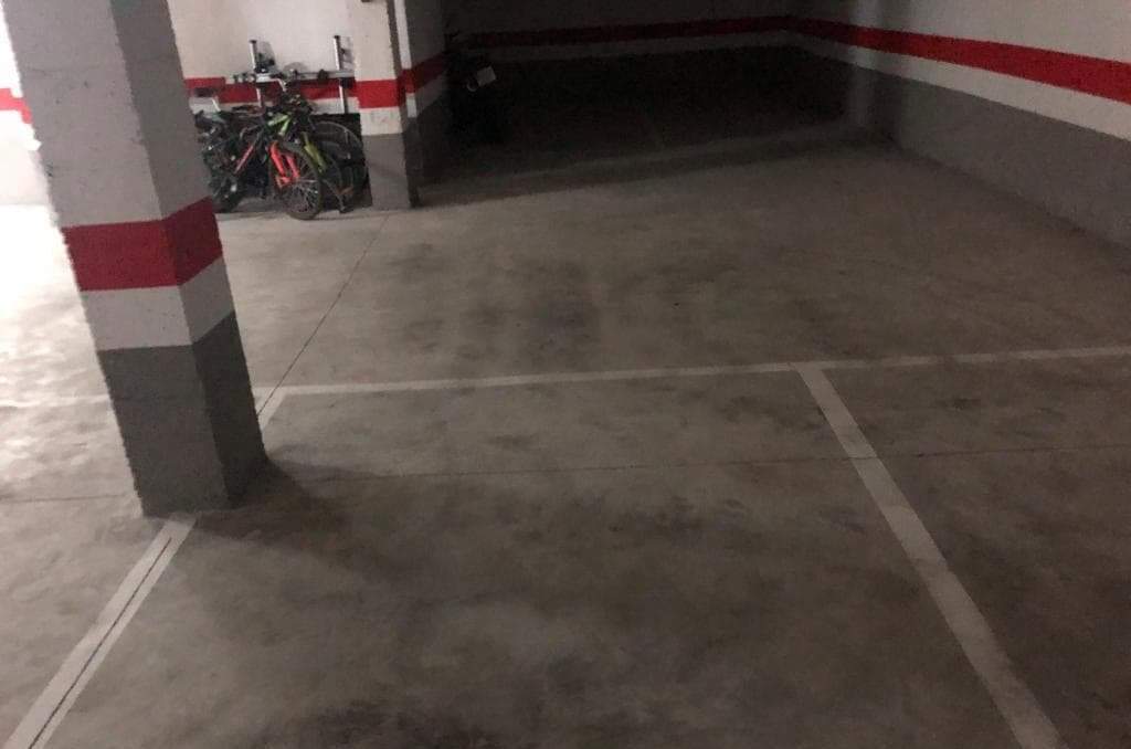 Garaje en venta  en Calle Alfonso Xiii San Vicente Del Raspeig Alicante