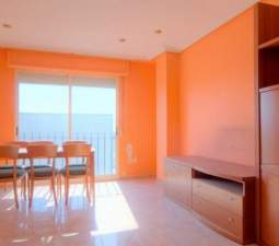 Venta de piso por 93800 con 108m y cuatro habitaciones en calle primero de mayo en ChilchesXilxes