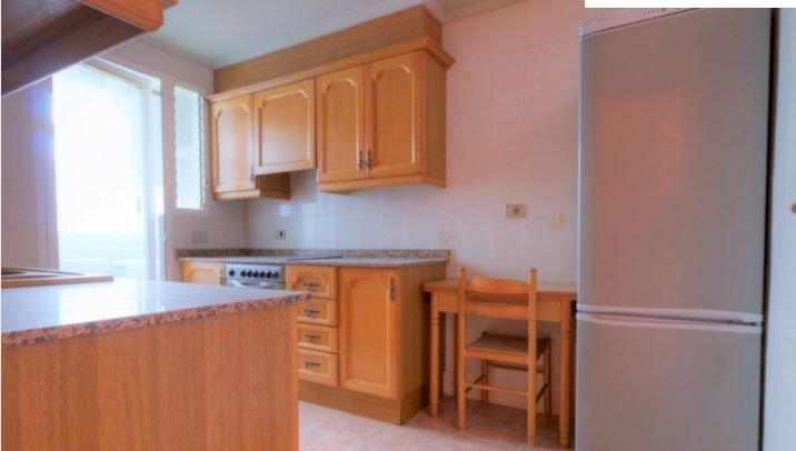 Venta de piso por 93800 con 108m y cuatro habitaciones en calle primero de mayo en ChilchesXilxes