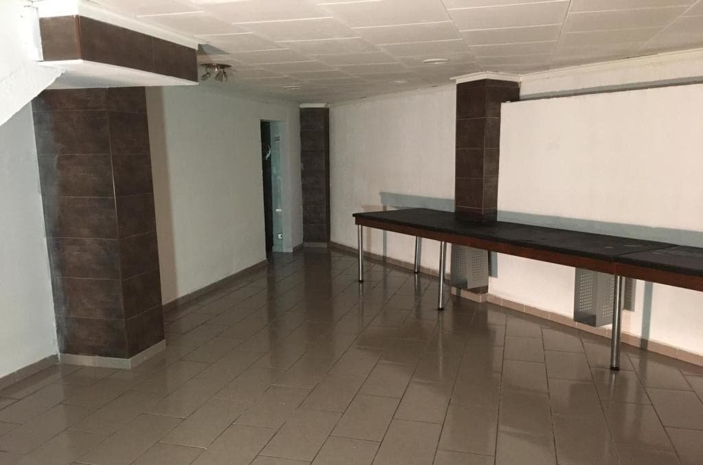 Local Comercial en venta  en Avenida Alcudia Benissa Alicante