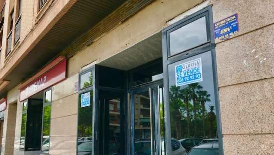 Local Comercial en venta  en Calle Ceram Godofr Buenos Aires Edificio Jardn Castelln De La Plana Castelln