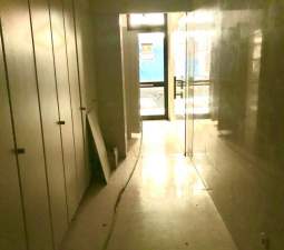 Local Comercial en venta  en Calle Ceram Godofr Buenos Aires Edificio Jardn Castelln De La Plana Castelln