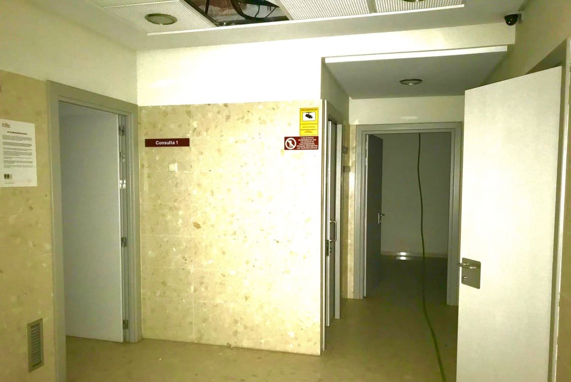 Local Comercial en venta  en Calle Ceram Godofr Buenos Aires Edificio Jardn Castelln De La Plana Castelln