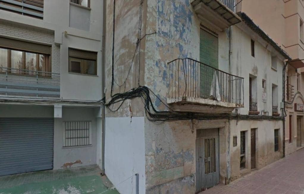 Unifamiliar Adosada en venta  en Calle Garcia Berlanga Utiel Valencia