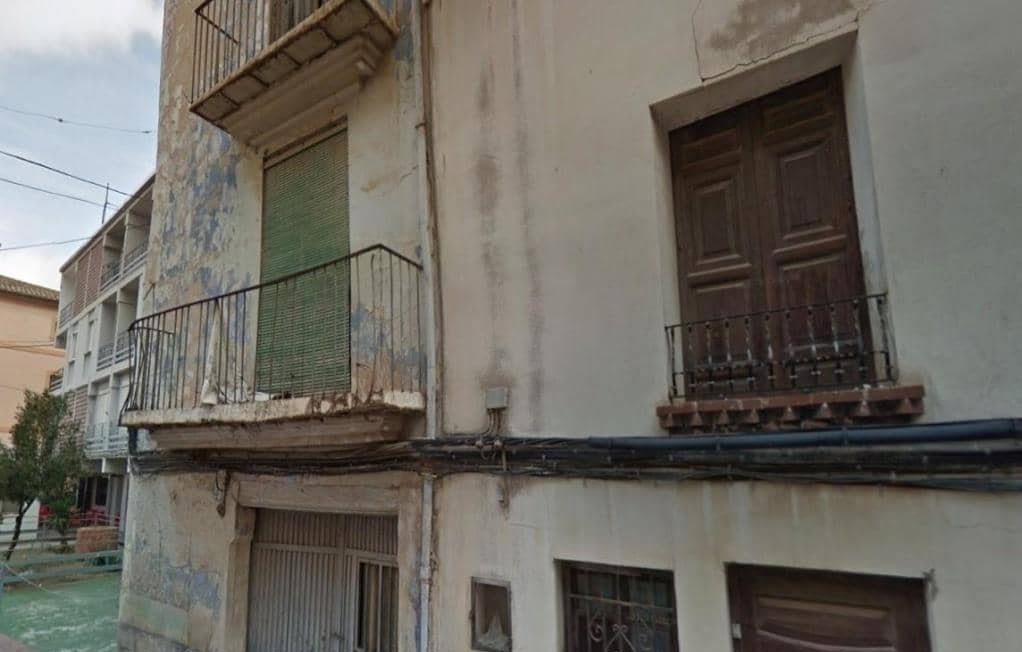 Unifamiliar Adosada en venta  en Calle Garcia Berlanga Utiel Valencia