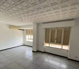 Piso en venta  en Calle Luis Marti Monvar Alicante