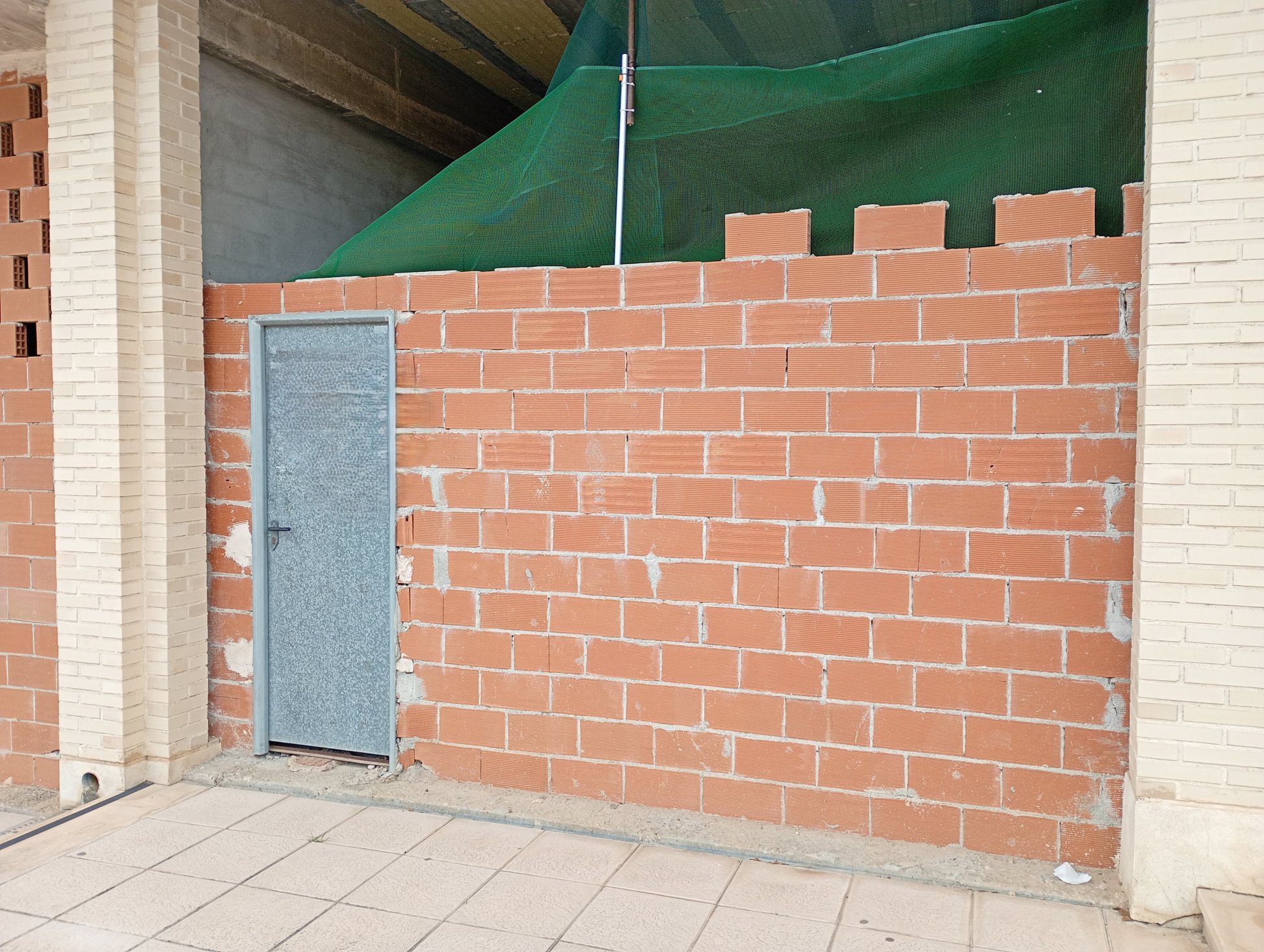 Local en venta en La Nucia, Alicante