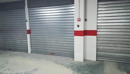 Garaje en venta en Alcira, Valencia