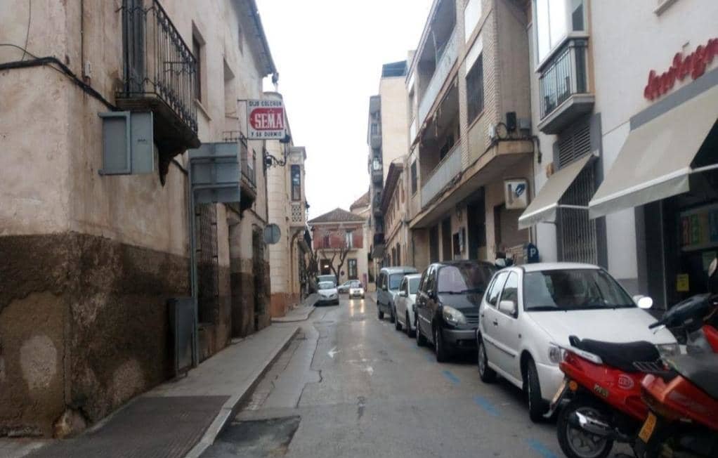 Garaje en venta  en Calle Canovas Del Castillo Totana Murcia