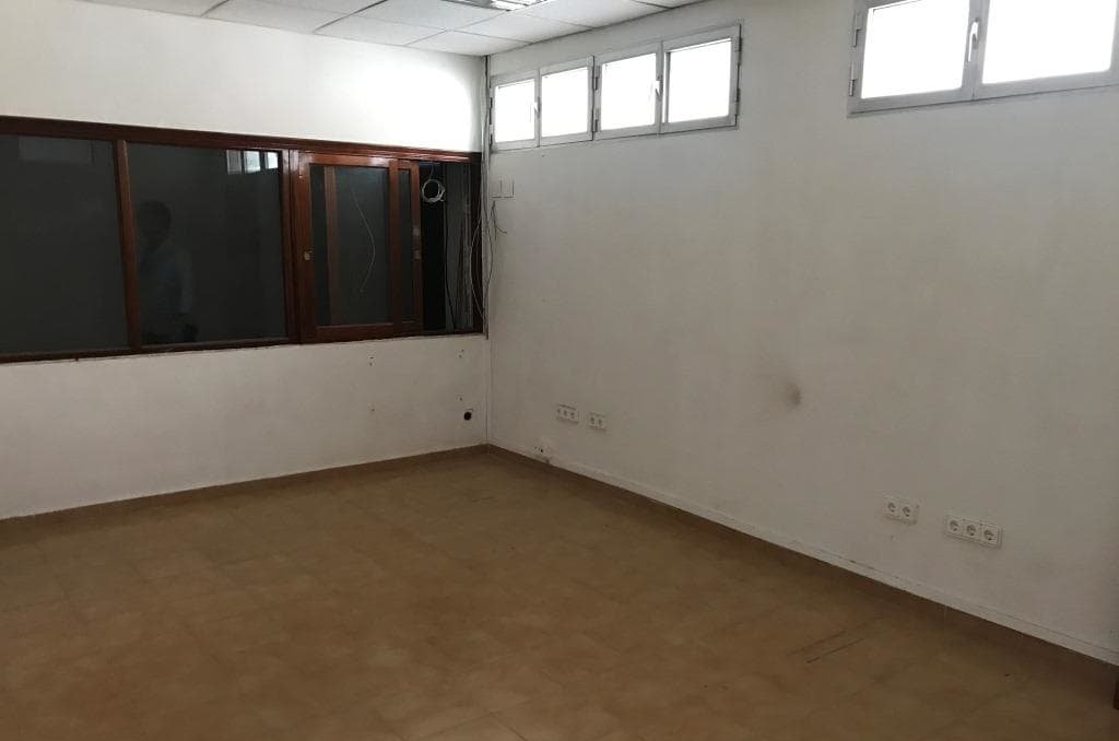 Local Comercial en venta  en Calle Daya Vieja Alicante Alicante