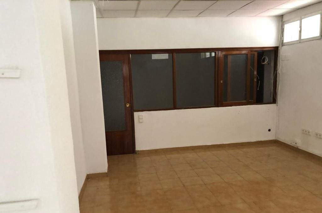 Local Comercial en venta  en Calle Daya Vieja Alicante Alicante