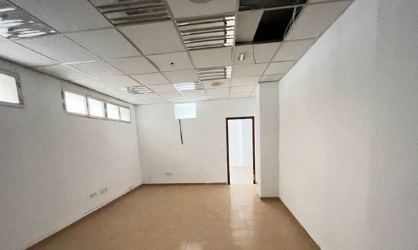 Local Comercial en venta  en Calle Daya Vieja Alicante Alicante