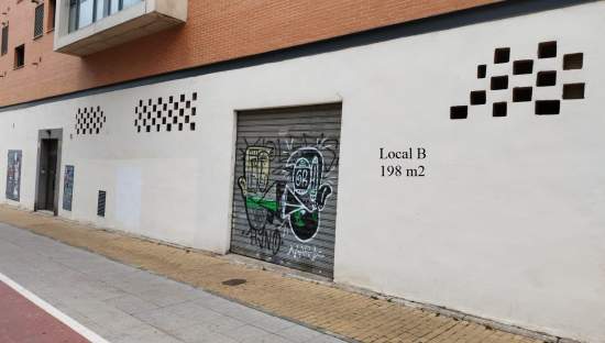 Local en Castellón De La Plana, Castellón
