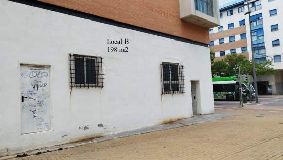 Local en Castellón De La Plana, Castellón