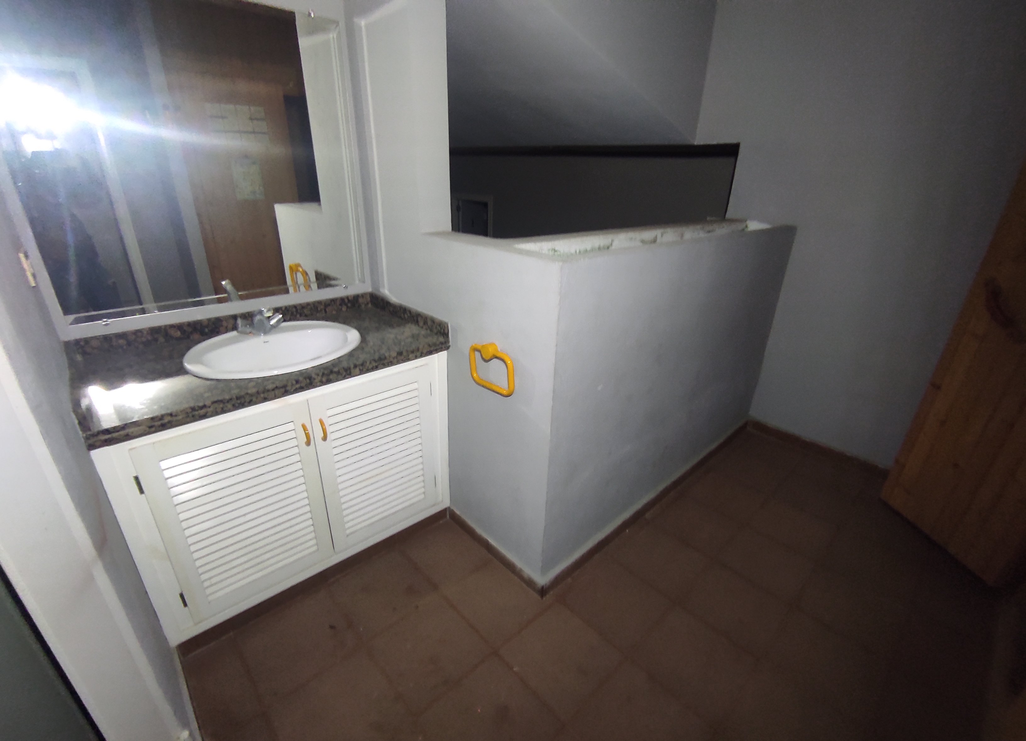 Oficinas En Venta En Calle Peñiscola 13 0 Bj 0, Castellón De La Planacastelló De La Plana