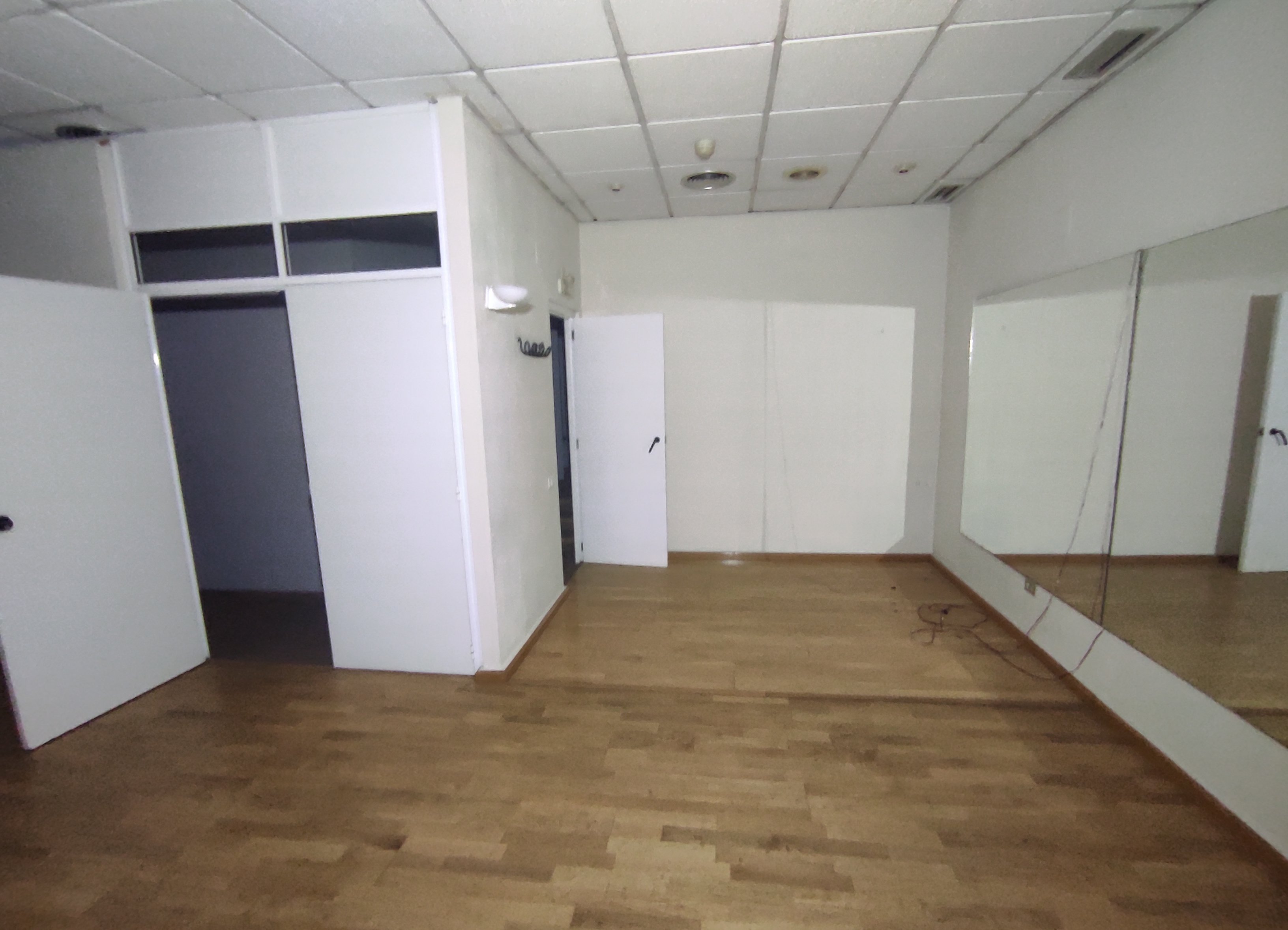 Oficinas En Venta En Calle Peñiscola 13 0 Bj 0, Castellón De La Planacastelló De La Plana