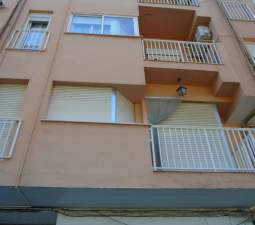 Local en Av Sants de la Pedra - Sagunto - Valencia