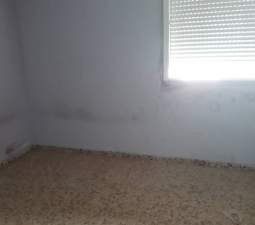 Piso en venta  en Calle Maestro Valentin Puig Turs Valencia