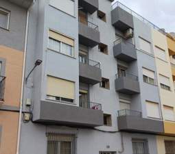 Piso en venta  en Calle Maestro Valentin Puig Turs Valencia