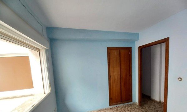 Piso en venta  en Calle Maestro Valentin Puig Turs Valencia