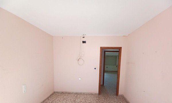 Piso en venta  en Calle Maestro Valentin Puig Turs Valencia