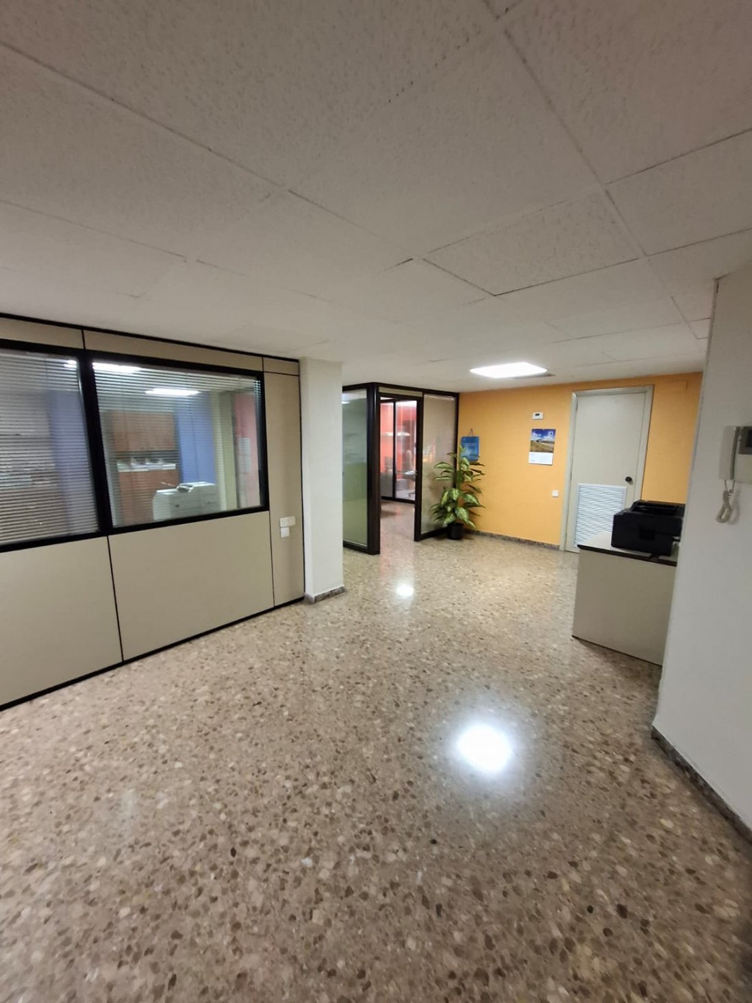 Oficina en alquiler y venta en Morvedre, Valencia