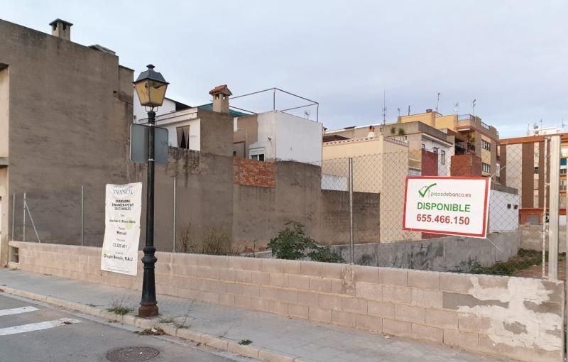 Se vende suelo urbano residencial por 115500 con 1320m en cangel en Manuel