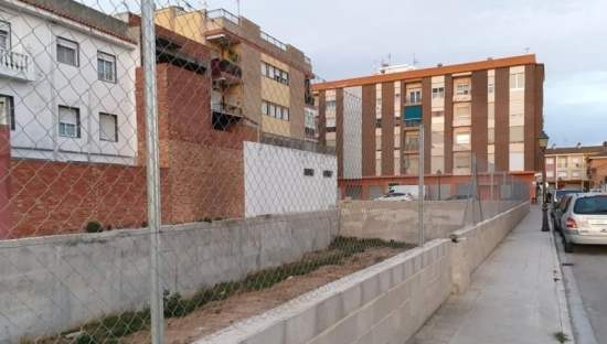 Se vende suelo urbano residencial por 115500 con 1320m en cangel en Manuel