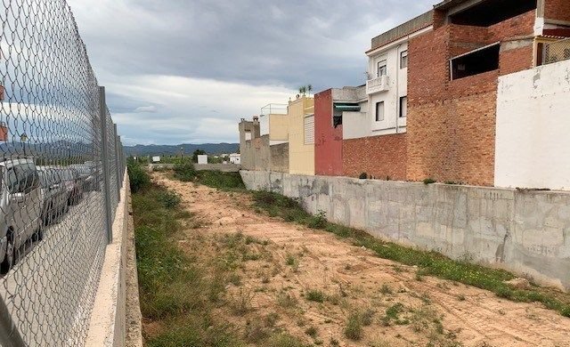 Se vende suelo urbano residencial por 115500 con 1320m en cangel en Manuel