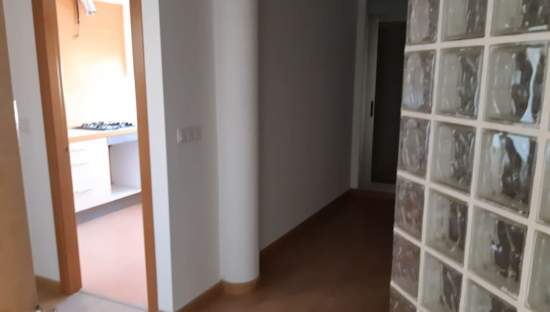 Piso en venta en AV. 9 D'octubre, L'alcúdia De Crespíns, Valencia de 120m, 3 habitaciones y 2 baños