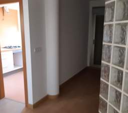 Piso en venta en AV. 9 D'octubre, L'alcúdia De Crespíns, Valencia de 120m, 3 habitaciones y 2 baños