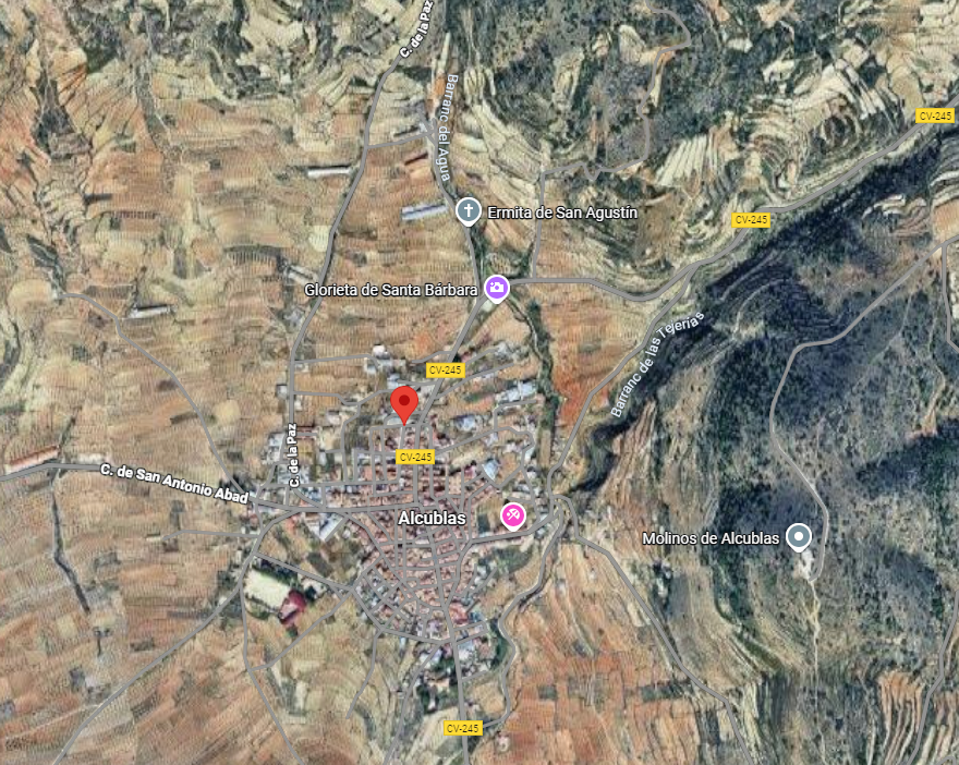 Local en venta en Alcublas, Valencia