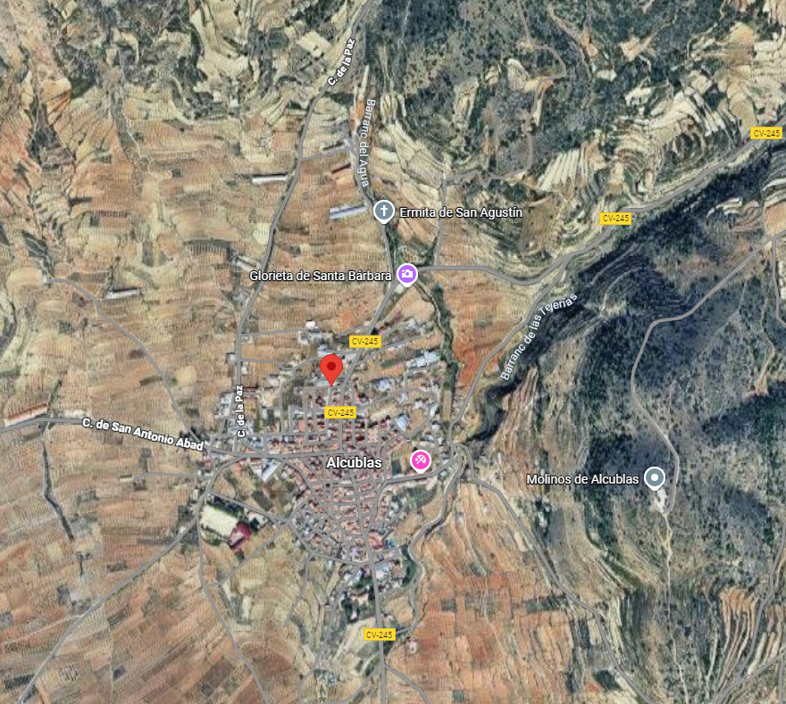 Local en venta en Alcublas, Valencia