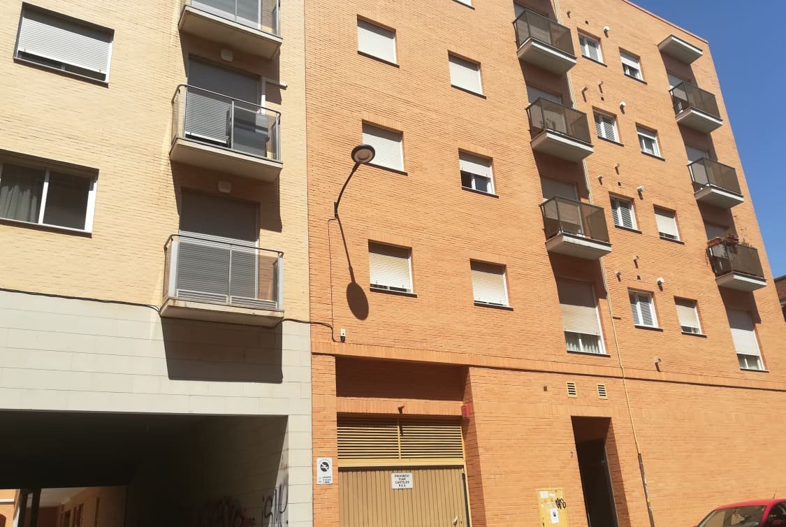 Garaje en venta  en Calle Senyera Meliana Valencia