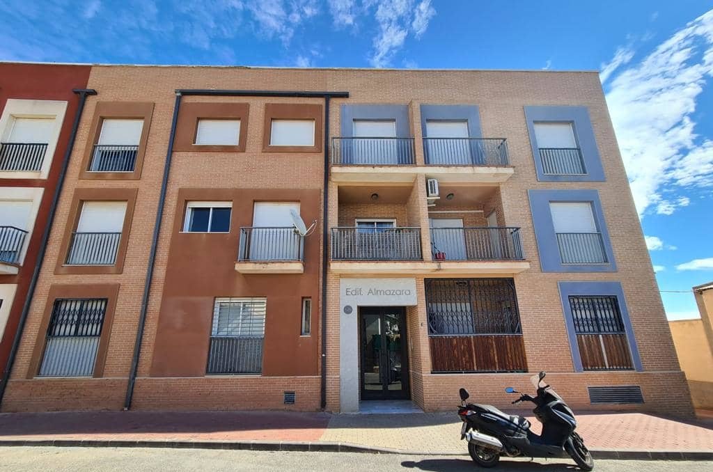 Unifamiliar Casa De Pueblo en venta  en Calle Jacinto Benavente, Murcia, Murcia