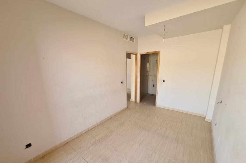 Unifamiliar Casa De Pueblo en venta  en Calle Jacinto Benavente, Murcia, Murcia