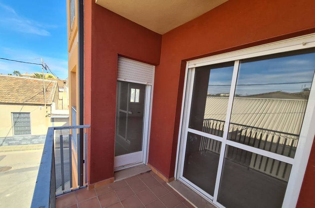 Unifamiliar Casa De Pueblo en venta  en Calle Jacinto Benavente, Murcia, Murcia