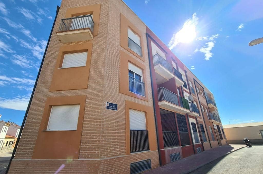 Unifamiliar Casa De Pueblo en venta  en Calle Jacinto Benavente, Murcia, Murcia