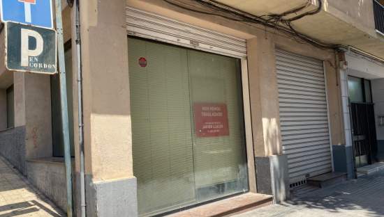 Local Comercial en venta  en Calle Juan Gil Albert Alcoy Alicante