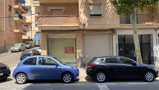 Local Comercial en venta  en Calle Juan Gil Albert Alcoy Alicante