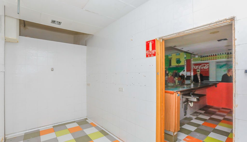 Local comercial en C Doctor Fleming - Benicarló - Castellón
