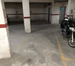 Garaje en venta  en Avenida Doctor Peset Aleixandre Valencia Valencia
